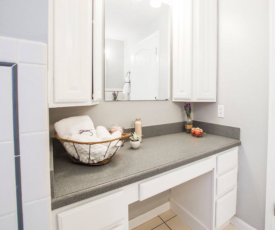 Renovare laundry renovation.