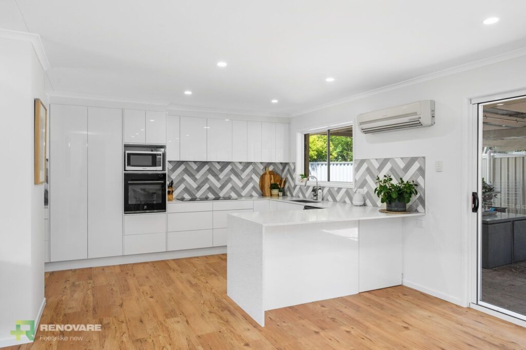 Changing the kitchen layout | Featured Image for the Kitchen Renovations Brisbane Southside Page by Renovare Mt Gravatt